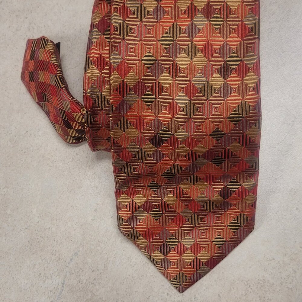 Peacock red and gold geometric design tie